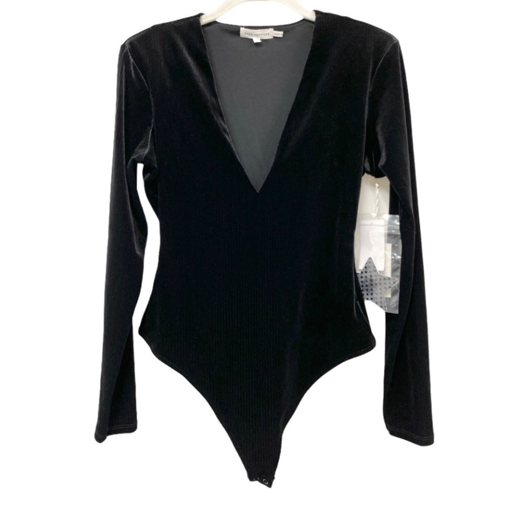 NWT Good American All Day Velvet Deep V Bodysuit